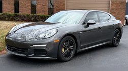 2016 Porsche Panamera 
