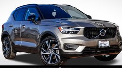 2022 Volvo XC40 T5 R-Design