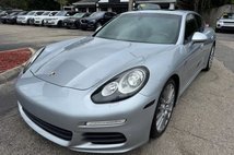 2015 Porsche Panamera Base