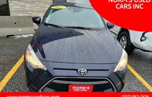 2017 Toyota Yaris iA Base