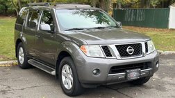 2008 Nissan Pathfinder SE