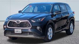 2022 Toyota Highlander LE