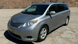2016 Toyota Sienna LE