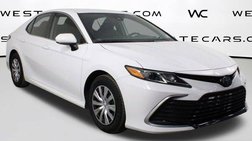 2022 Toyota Camry Hybrid LE