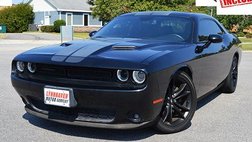 2017 Dodge Challenger SXT Plus
