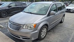 2013 Chrysler Town and Country Touring