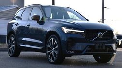 2025 Volvo XC60 B5 Plus Dark Theme