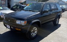 1996 Nissan Pathfinder 