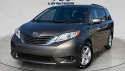 2016 Toyota Sienna LE