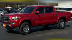 2017 Toyota Tacoma SR5 Double Cab 5' Bed V6 4x2 AT (Natl)