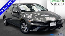 2025 Hyundai Elantra SE