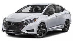 2025 Nissan Versa SR