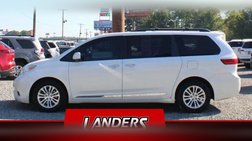 2017 Toyota Sienna XLE