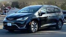 2018 Chrysler Pacifica Hybrid Limited