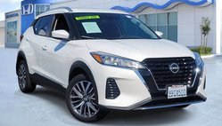 2022 Nissan Kicks SV