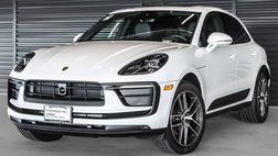 2025 Porsche Macan T