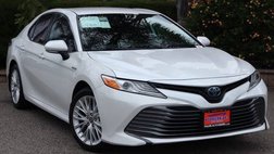 2020 Toyota Camry Hybrid XLE