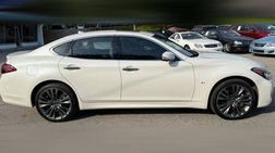 2016 Infiniti Q70 3.7