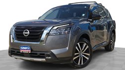 2023 Nissan Pathfinder Platinum