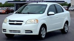 2011 Chevrolet Aveo 1LT Sedan FWD