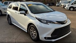 2025 Toyota Sienna XLE