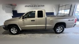 2005 Dodge Dakota SLT