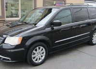 2013 Chrysler Town and Country Touring