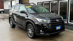 2017 Toyota Highlander SE