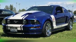2005 Ford Mustang GT Deluxe