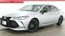2020 Toyota Avalon Hybrid XSE