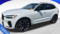 2025 Volvo XC60 T8 Ultra Dark Theme