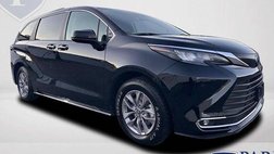 2024 Toyota Sienna XLE