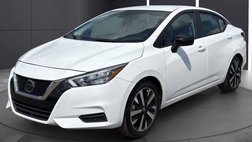 2022 Nissan Versa SR