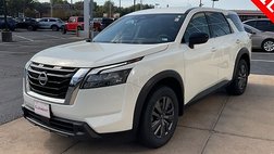 2024 Nissan Pathfinder S