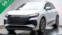 2026 Audi Q4 e-tron quattro Premium 55