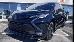 2025 Toyota Sienna Woodland Edition