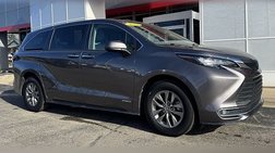 2021 Toyota Sienna XLE 7-Passenger