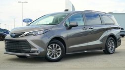 2024 Toyota Sienna XLE 7-Passenger