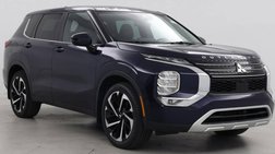 2023 Mitsubishi Outlander SE