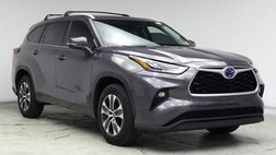 2022 Toyota Highlander Hybrid XLE