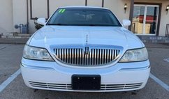 2011 Lincoln Town Car Signature Limited