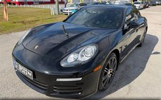 2016 Porsche Panamera S