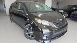 2011 Toyota Sienna SE 8-Passenger