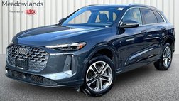 2025 Audi Q5 quattro Premium TFSI