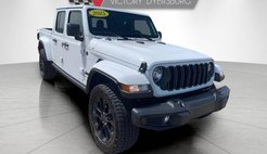 2025 Jeep Gladiator NightHawk