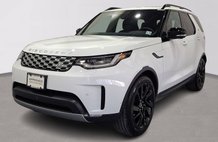 2025 Land Rover Discovery P300 S