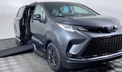 2025 Toyota Sienna XSE 7-Passenger