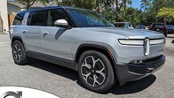 2024 Rivian R1S Adventure