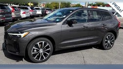 2023 Volvo XC60 B5 Plus Dark Theme
