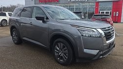 2024 Nissan Pathfinder S